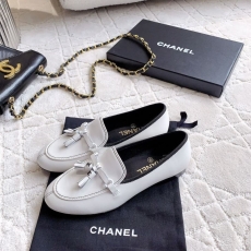 Chanel Low Shoes